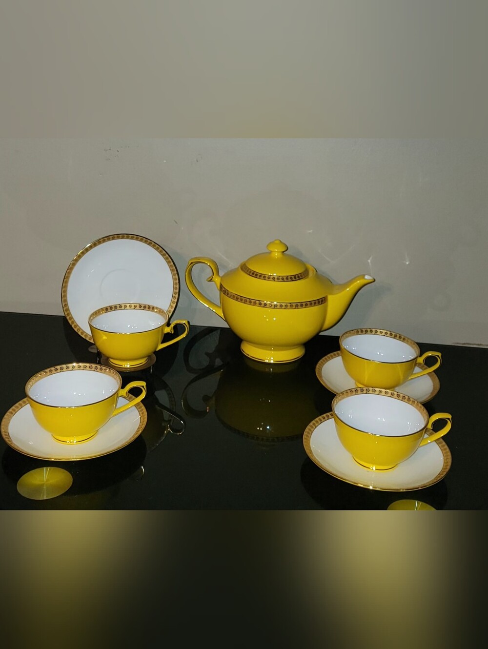VINTAGE TEAVANA NOBLE POPPY Yellow Porcelain 10 PiecesTea Set with 14K Gold Trim
